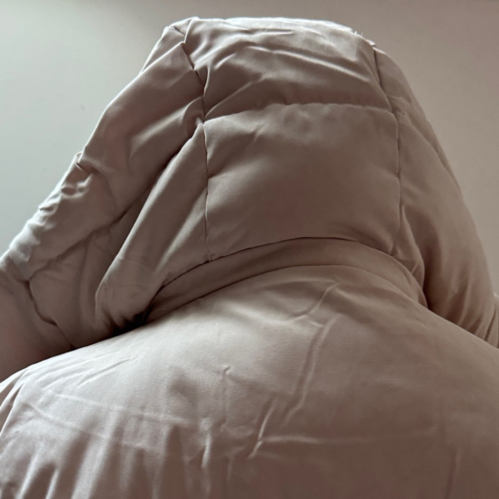 Abercrombie & Fitch Women's Beige Puffer Jacket - Picture 5 of 15